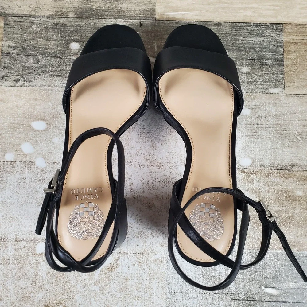 Vince Camuto Pendreya Womens Sandals Sz 7.5 M Black Baby Sheep Block Heel‎